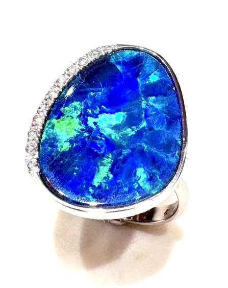 Anello Sommer Donna Opali in Oro bianco Opale 6.77 Ct OPALE N. AUS CT 6.77 DIA 0.08 - OPALE N. AUS CT 6.77 DIA 0.08